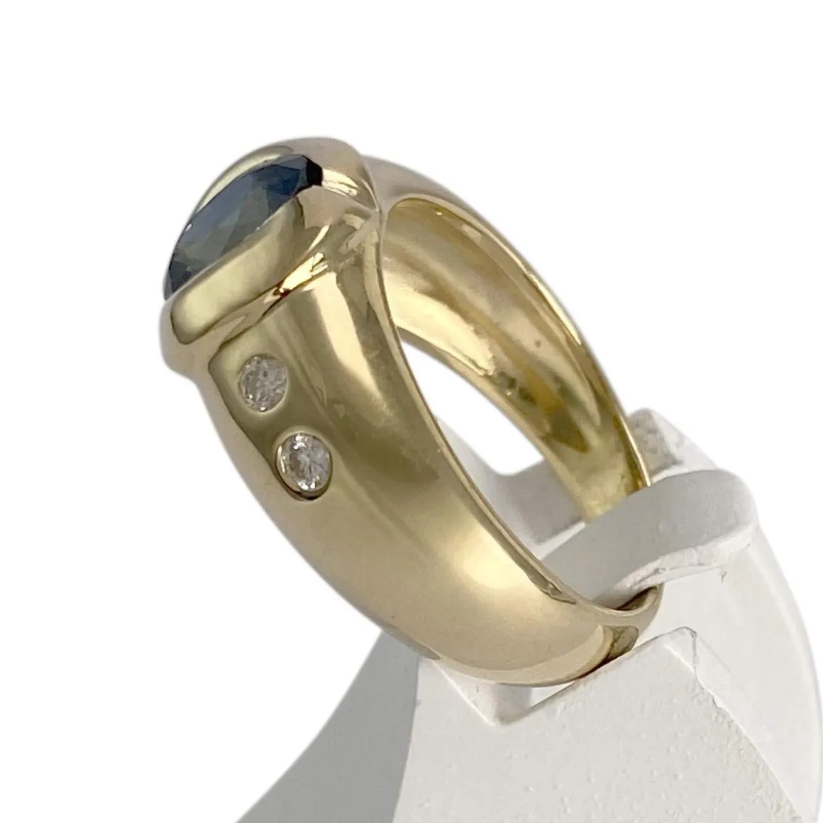 Bague d'occasion or 750 jaune saphir, diamants