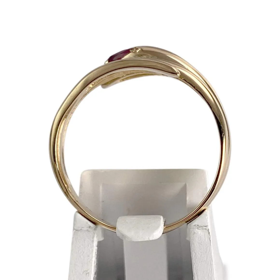 Bague d'occasion or 750 jaune serpent diamant rubis
