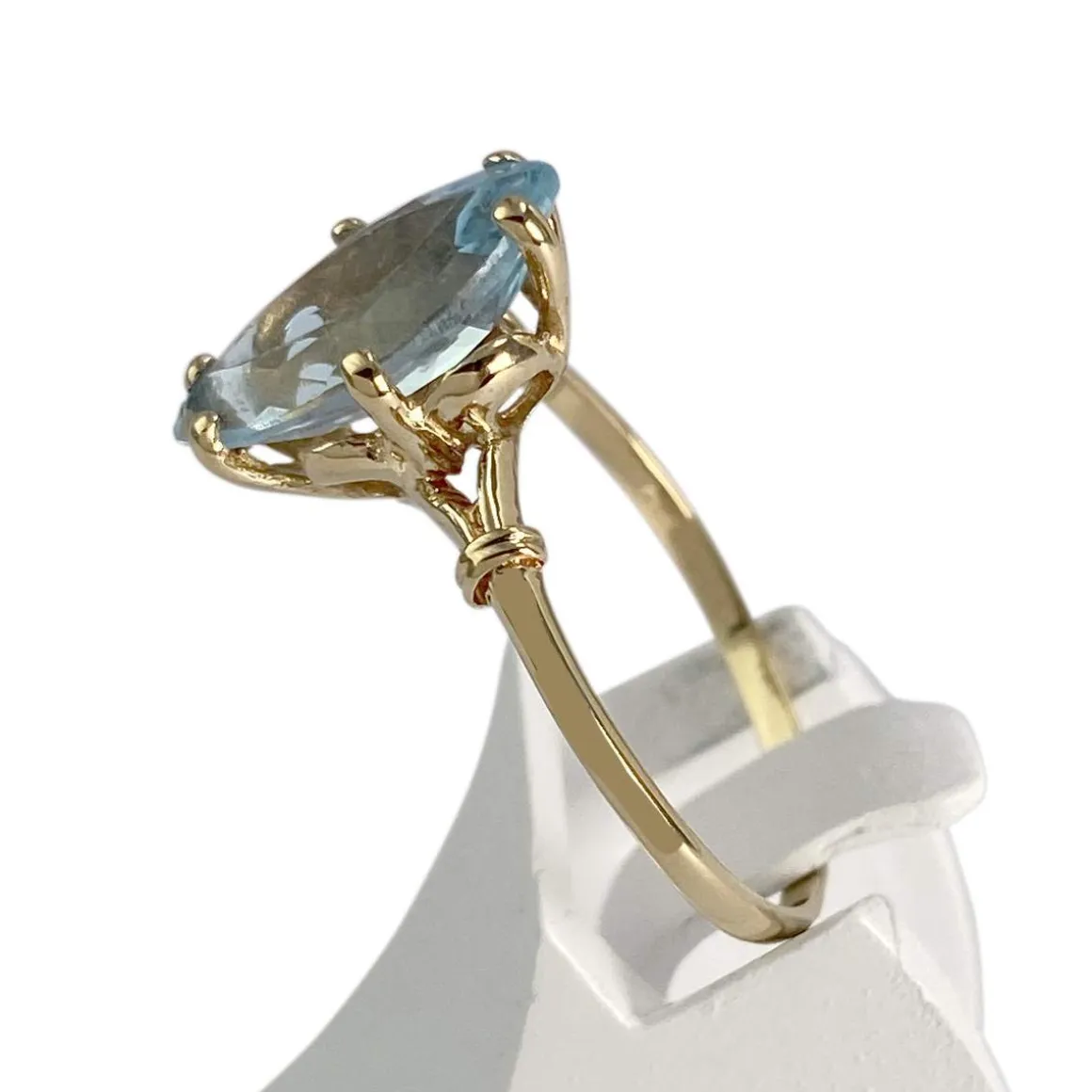 Bague d'occasion or 750 jaune topaze bleue traitée