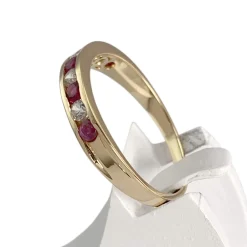 Bague d'occasion or 750 jaune zirconias rubis