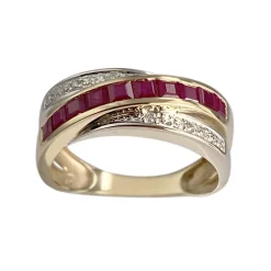 Bague d'occasion 2 ors 750 diamants rubis