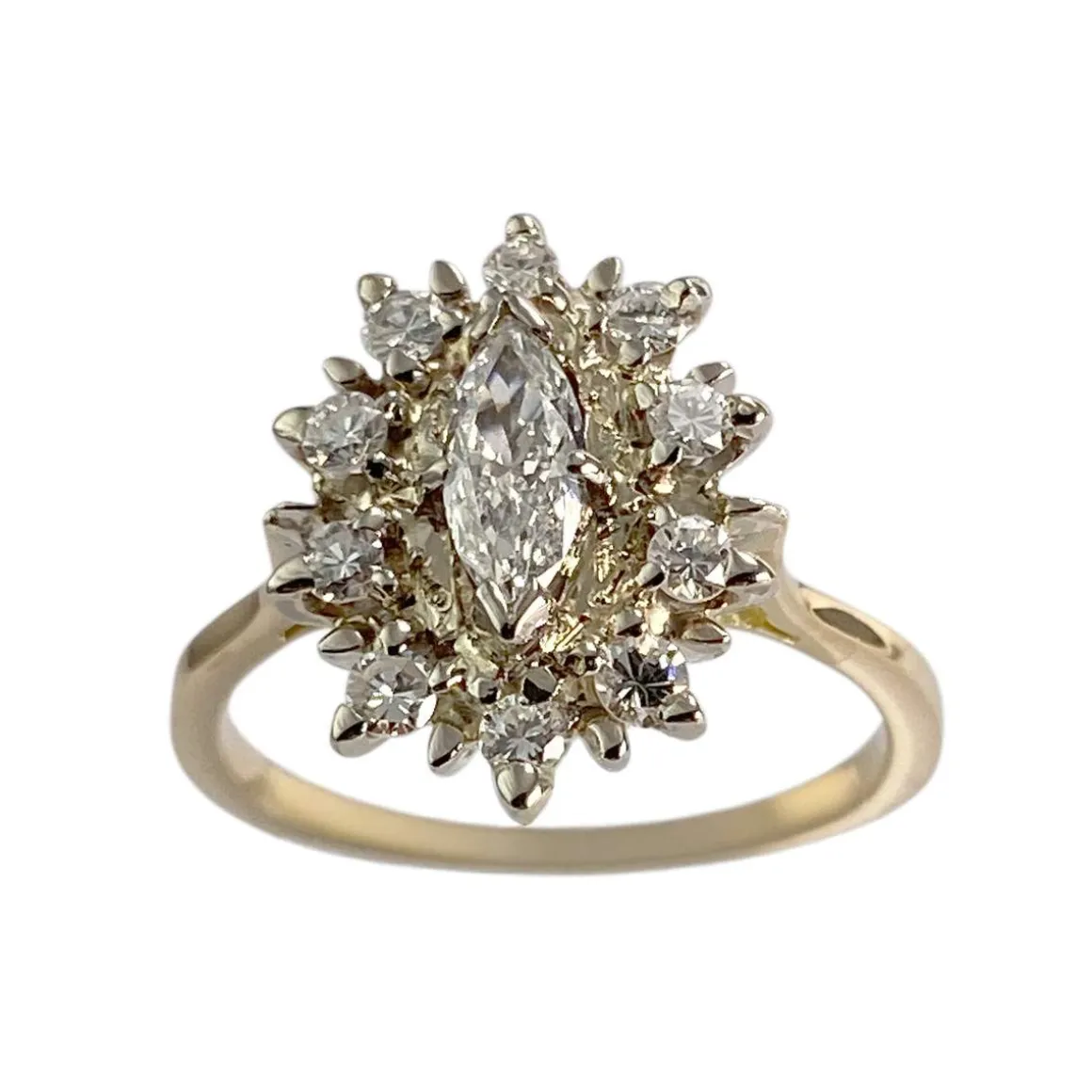 Bague d'occasion 2 ors 750 fleur diamants