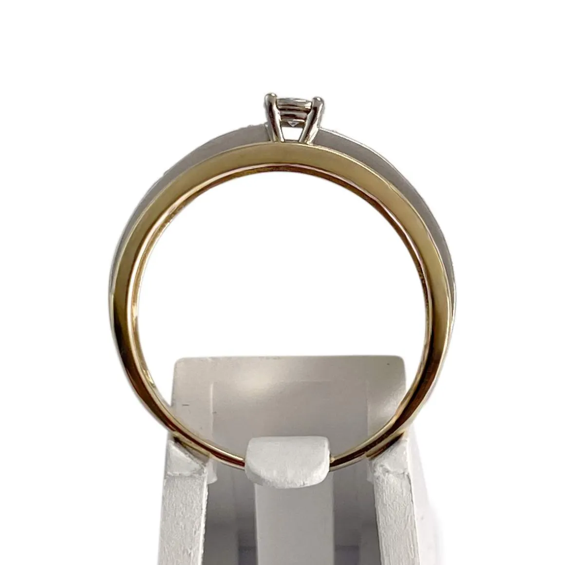 Bague d'occasion 2 ors 750 jaune diamants