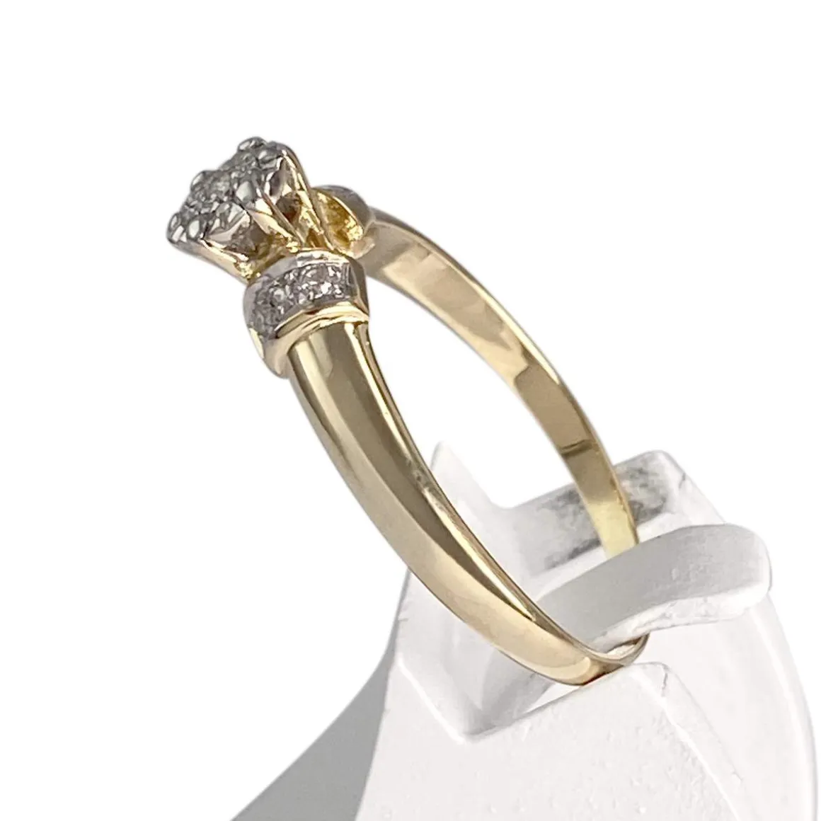 Bague d'occasion or 750 2 tons diamants