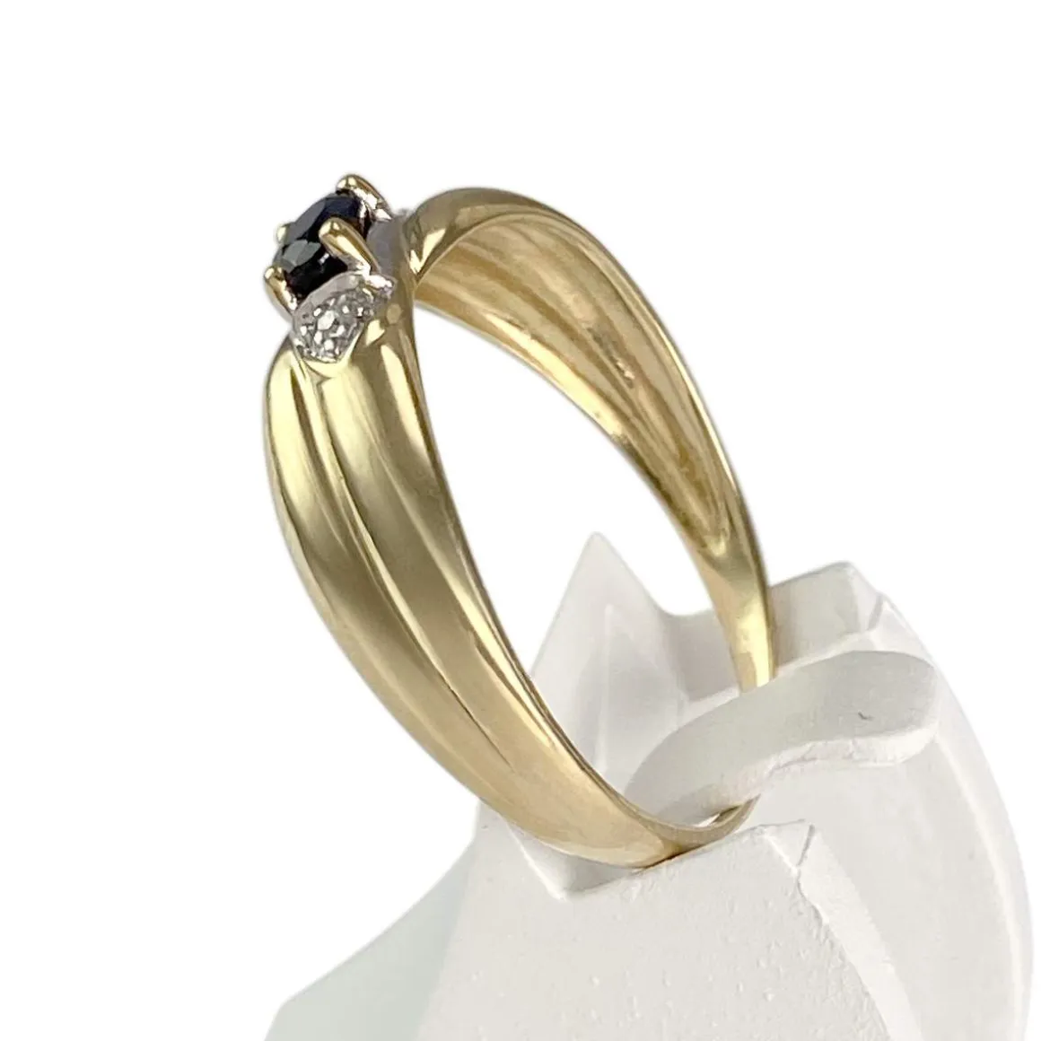 Bague d'occasion or 750 2 tons diamants saphir