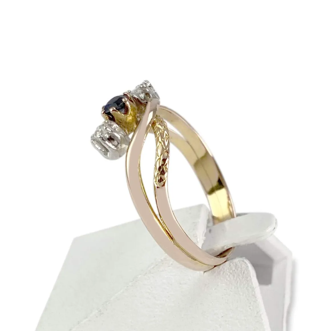 Bague d'occasion or 750 2 tons saphir diamants