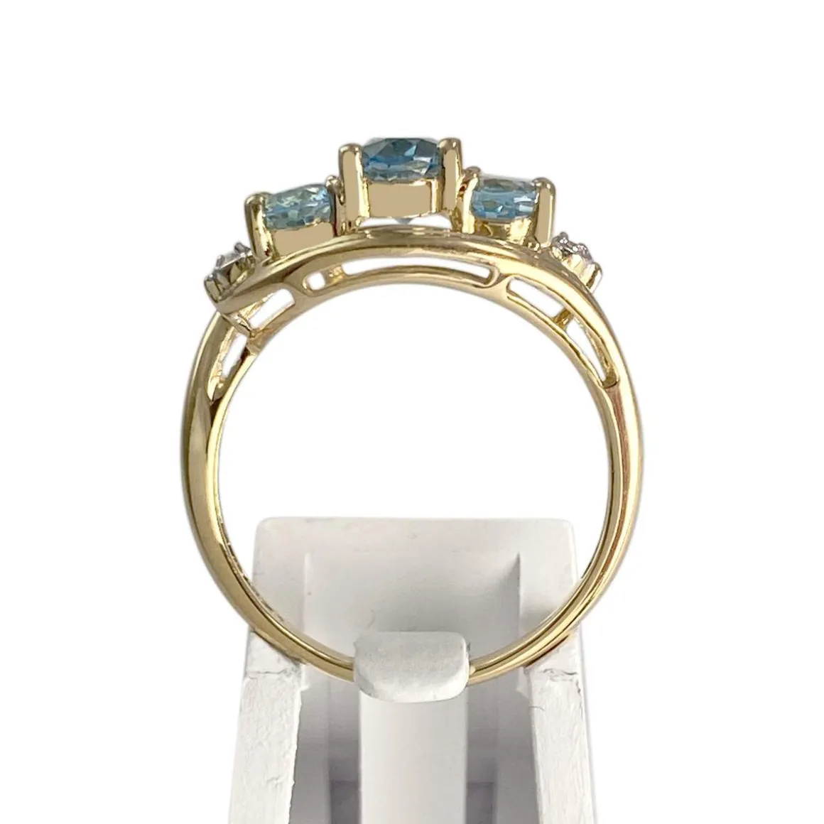 Bague d'occasion or 750 2 tons topazes bleues traitées diamants