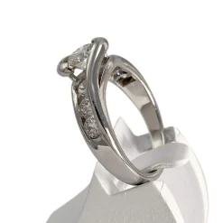 Bague d'occasion platine gris diamants