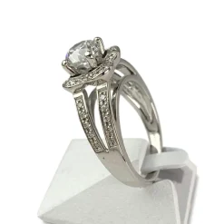Bague mauboussin d'occasion or 750 blanc diamants