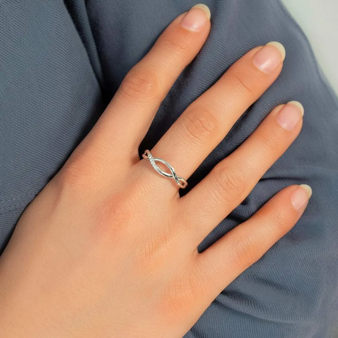 Bague or 375 blanc diamants