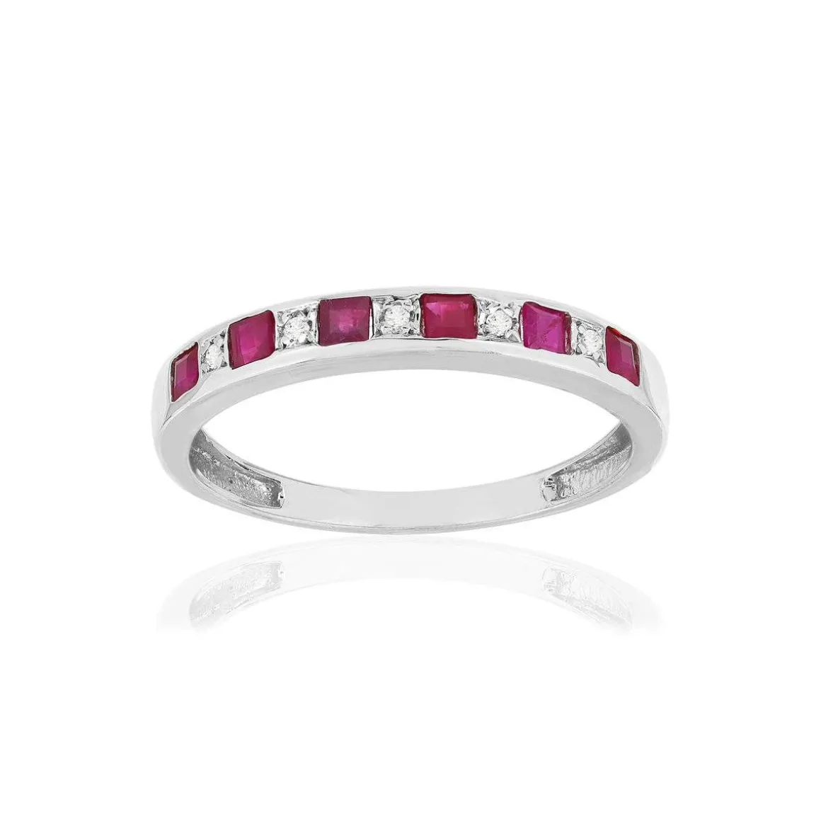Bague or blanc 375 rubis, diamants.