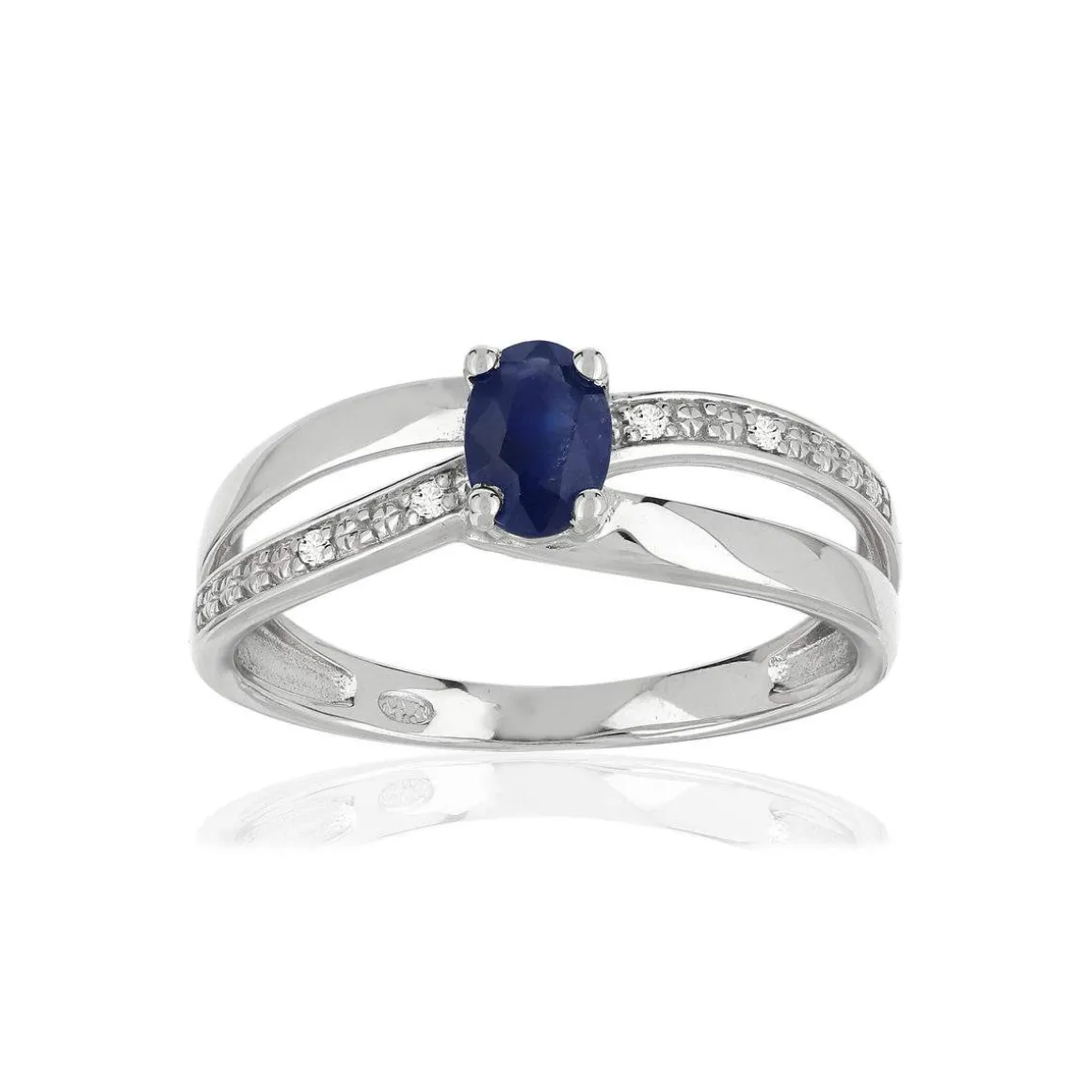 Bague or blanc 375 saphir ovale et diamants