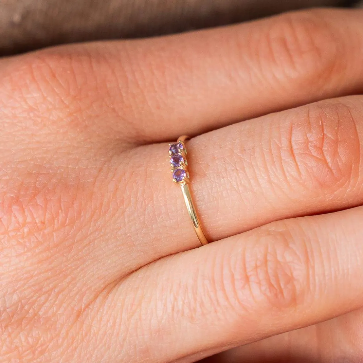 Bague or 375 jaune amethystes