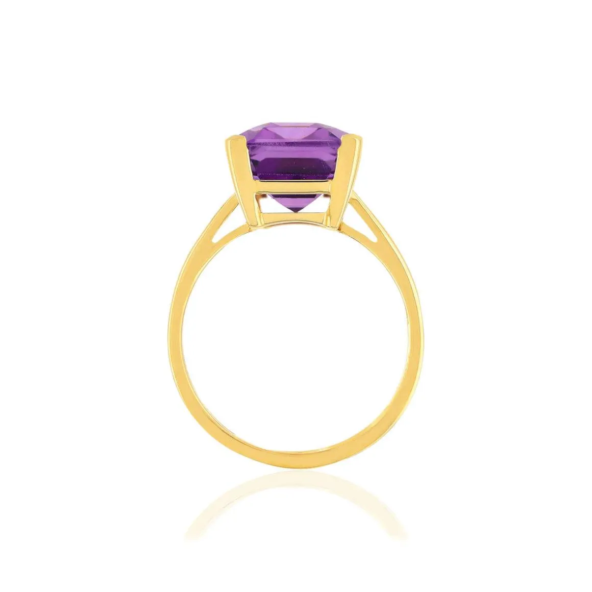 Bague or jaune 750, 1 Améthyste de 6,80 carats.