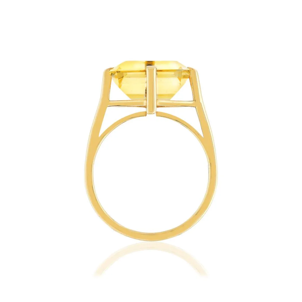 Bague or jaune 750, 1 citrine de 5 carats.