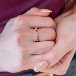 Bague or 750 jaune et rhodié diamants et saphirs