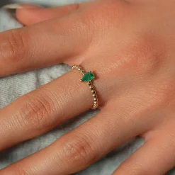 Bague or 375 jaune émeraude
