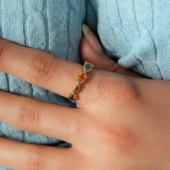 Bague or 375 jaune saphir orange et pierres fines