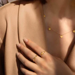 Bague or 375 jaune zirconias motif nids d'abeilles