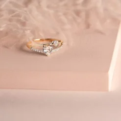 Bague or 375 2 tons coeurs zirconias