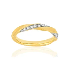 Bague or 375 2 tons, diamants total 10/100e de carat.