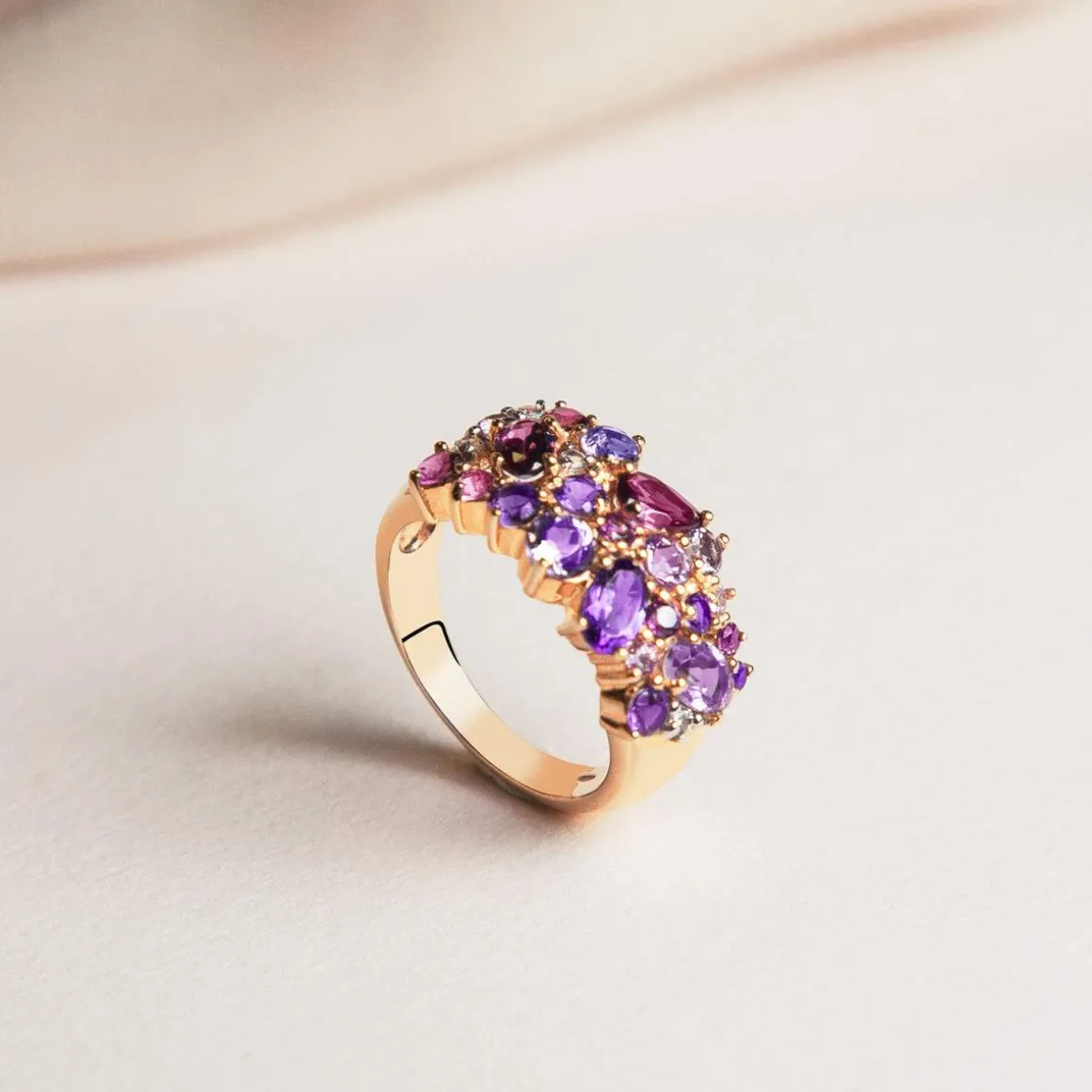 Bague or 375 2 tons pierres précieuses et fines