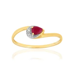 Bague or 375 2 tons, rubis et diamant.
