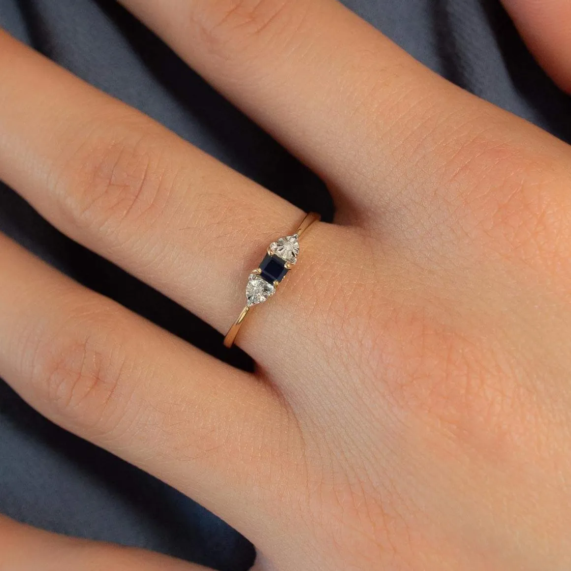 Bague or 375 2 tons saphir et diamants