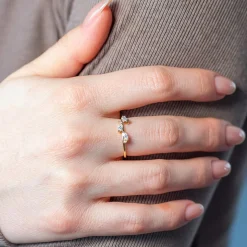 Bague plaqué or jaune et zirconias