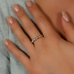 Bague plaqué or jaune et zirconias
