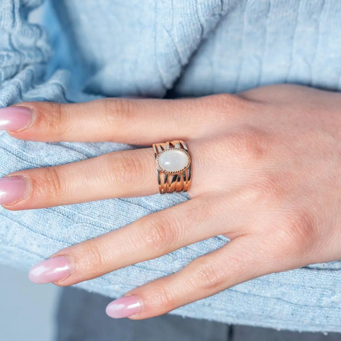 Bague plaqué or pierre synthétique blanche