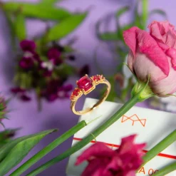 Bague plaqué or zirconias roses