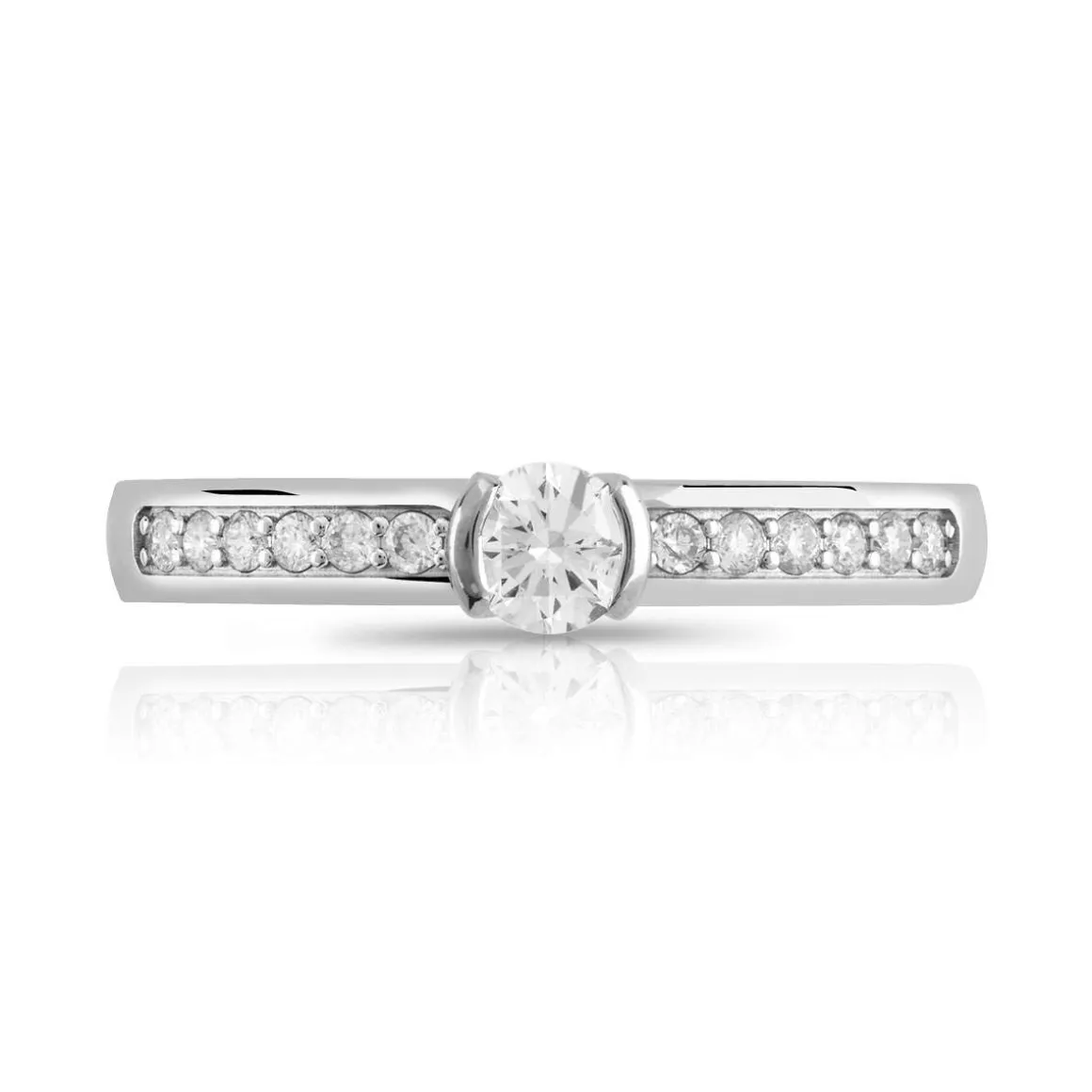 Bague solitaire or 750 blanc diamant 30/100e de carat