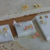 Boucles d'oreille or 375 jaune perle de chine