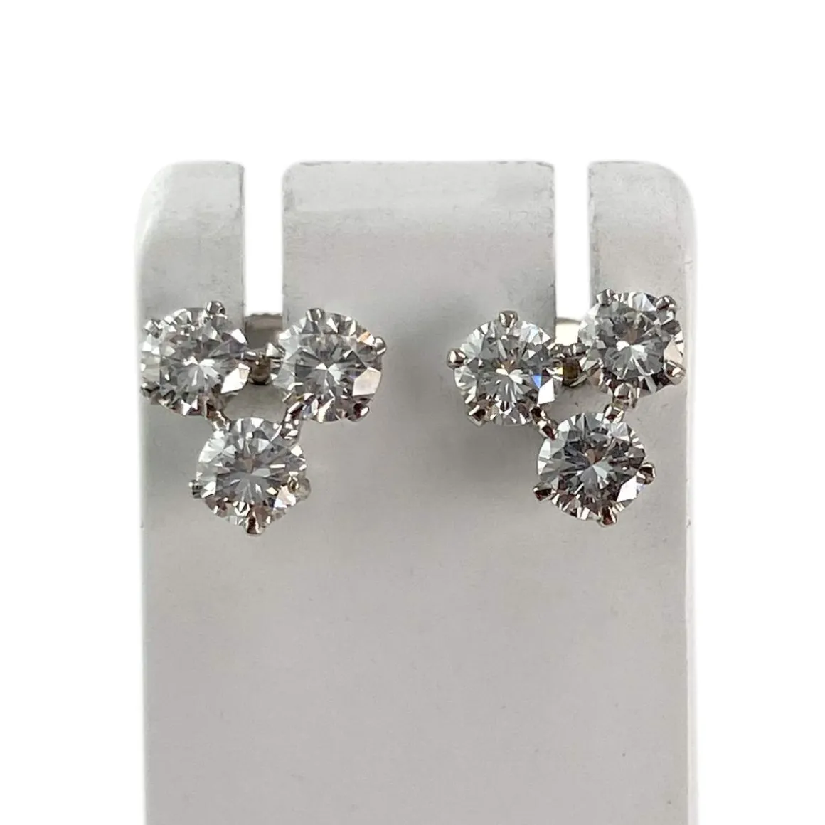 Boucles d'oreilles d'occasion or 750 jaune diamant