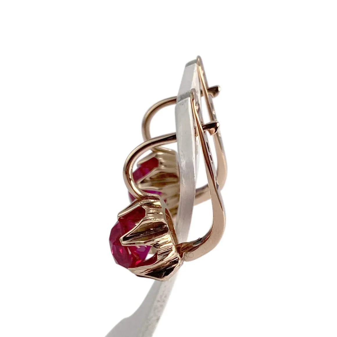 Boucles d'oreilles d'occasion or 585 rose rubis synthetique
