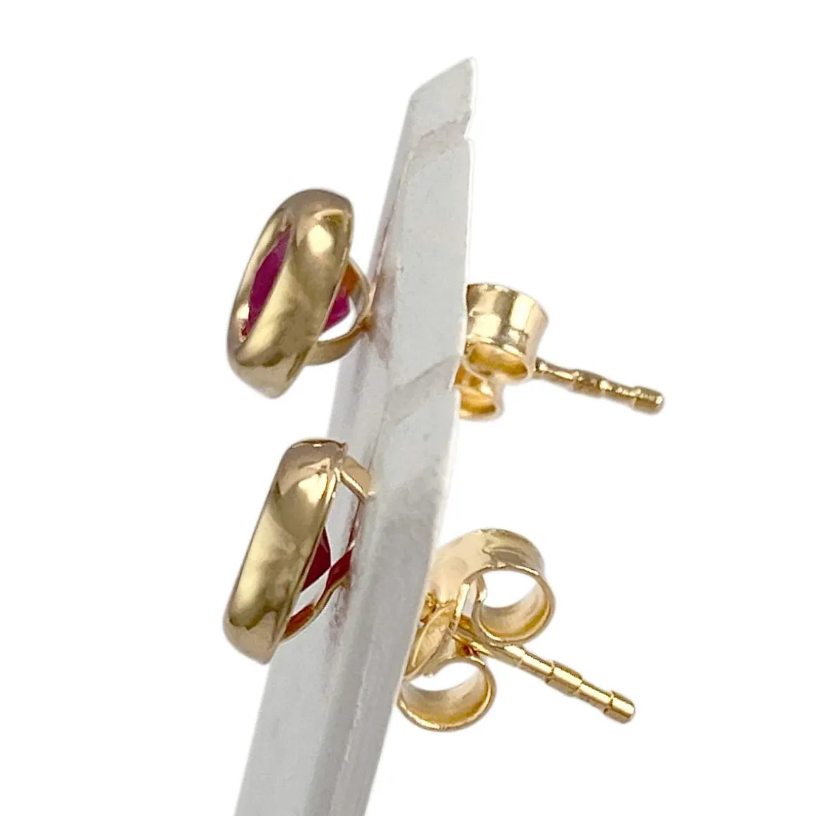 Boucles d'oreilles d'occasion or 750 jaune rubis