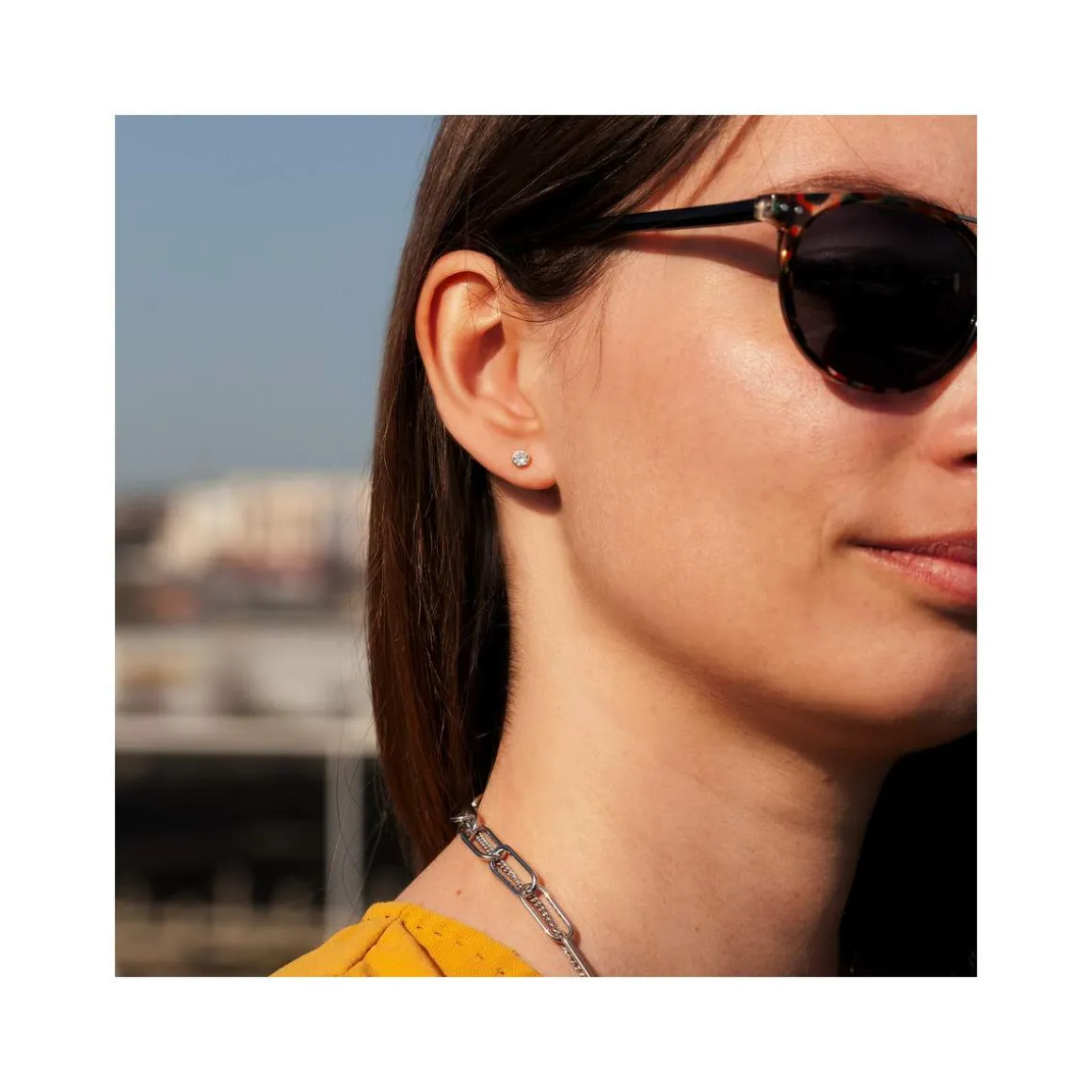 Boucles d'oreilles or 375 jaune zirconias