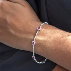 Bracelet d'occasion or 750 blanc rubis diamants 18 cm