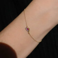 Bracelet or 375 jaune 2 tons rubis et diamant 18cm avec anneau de raccourcissement à 16cm