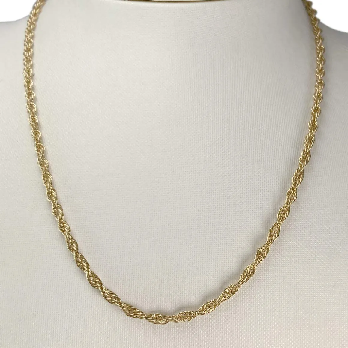 Chaîne d'occasion or 750 jaune maille torsadée 45 cm