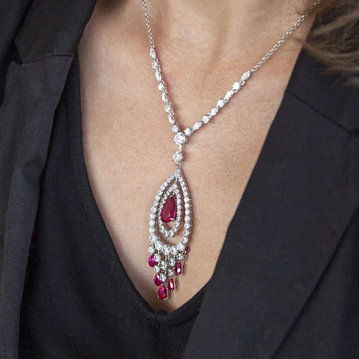 Collier argent 925, pierres synthétiques rouge zirconias 45 cm