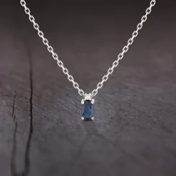 Collier argent 925 saphir 0.33 carat et zirconias 42cm