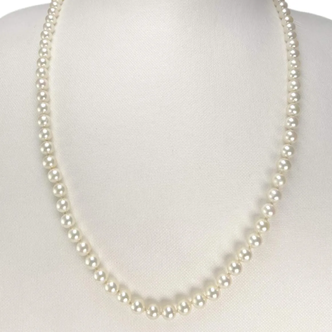 Collier choker d'occasion or 750 jaune perles de culture du japon 51cm