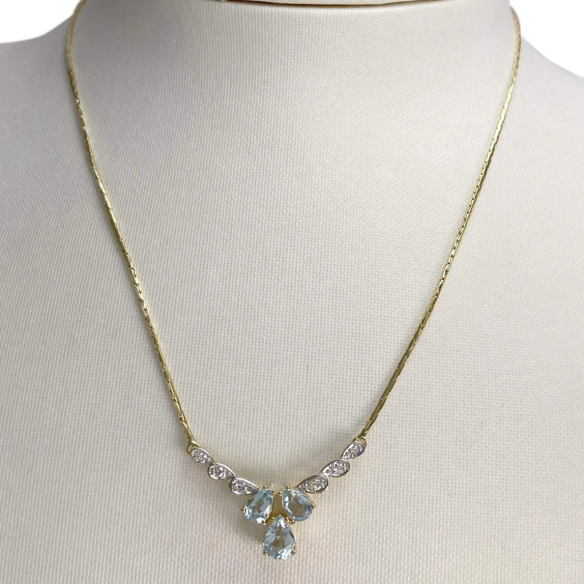 Collier d'occasion en or bicolore 750, maille haricot et diamants, 41 cm