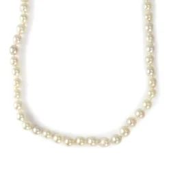 Collier d'occasion en or 750, perles de culture du japon, 45 cm