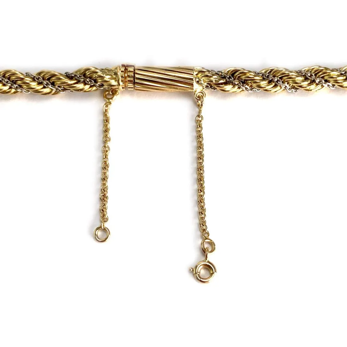 Collier d'occasion en or 2 tons 750, maille torsadée, 44 cm