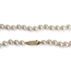 Collier d'occasion or 750 jaune chocker perle de culture de chine