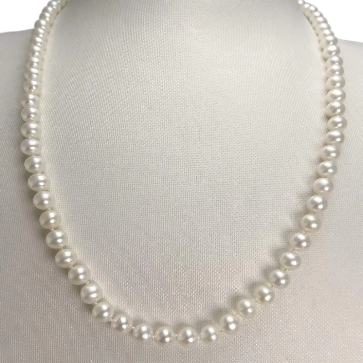 Collier d'occasion or 750 jaune perles de culture