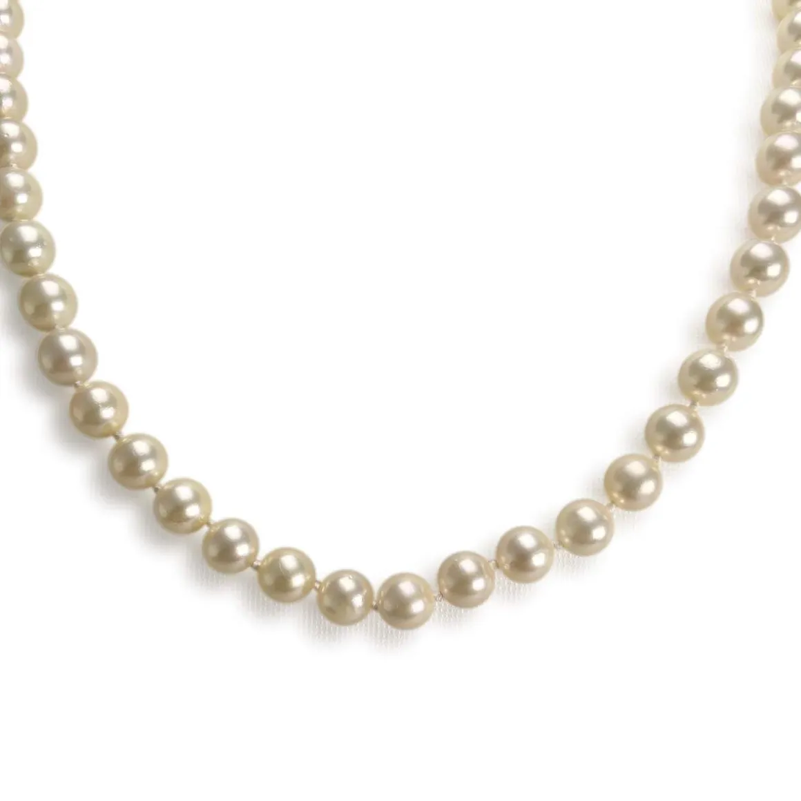 Collier d'occasion or 750 jaune perles de culture du japon 47 cm.